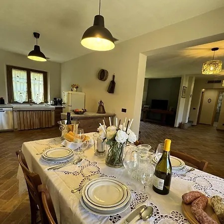 House In Tuscany Near Pisa & * ルッカ