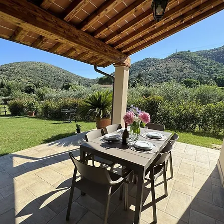 House In Tuscany Near Pisa &