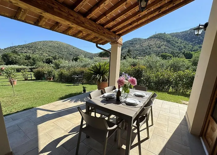House In Tuscany Near Pisa &